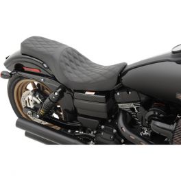 PREDATOR 2-UP DOUBLE DIAMOND STITCHED SEAT - 0803-0541 PREDATOR 2-UP DOUBLE DIAMOND STITCHED SEAT - 0803-0541